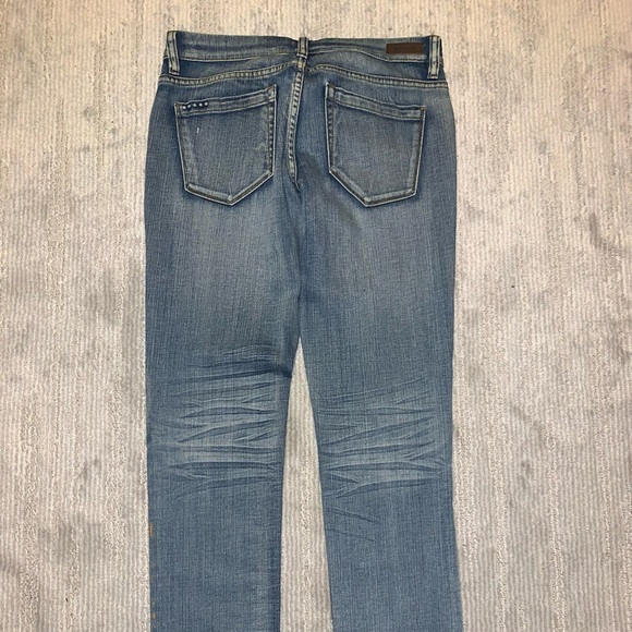BlankNYC Jeans - Picture 5 of 6